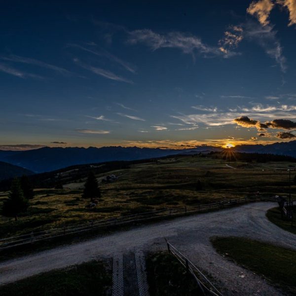 impressionen starkenfelder alm suedtirol dolomiten eisacktal rodeneck 21